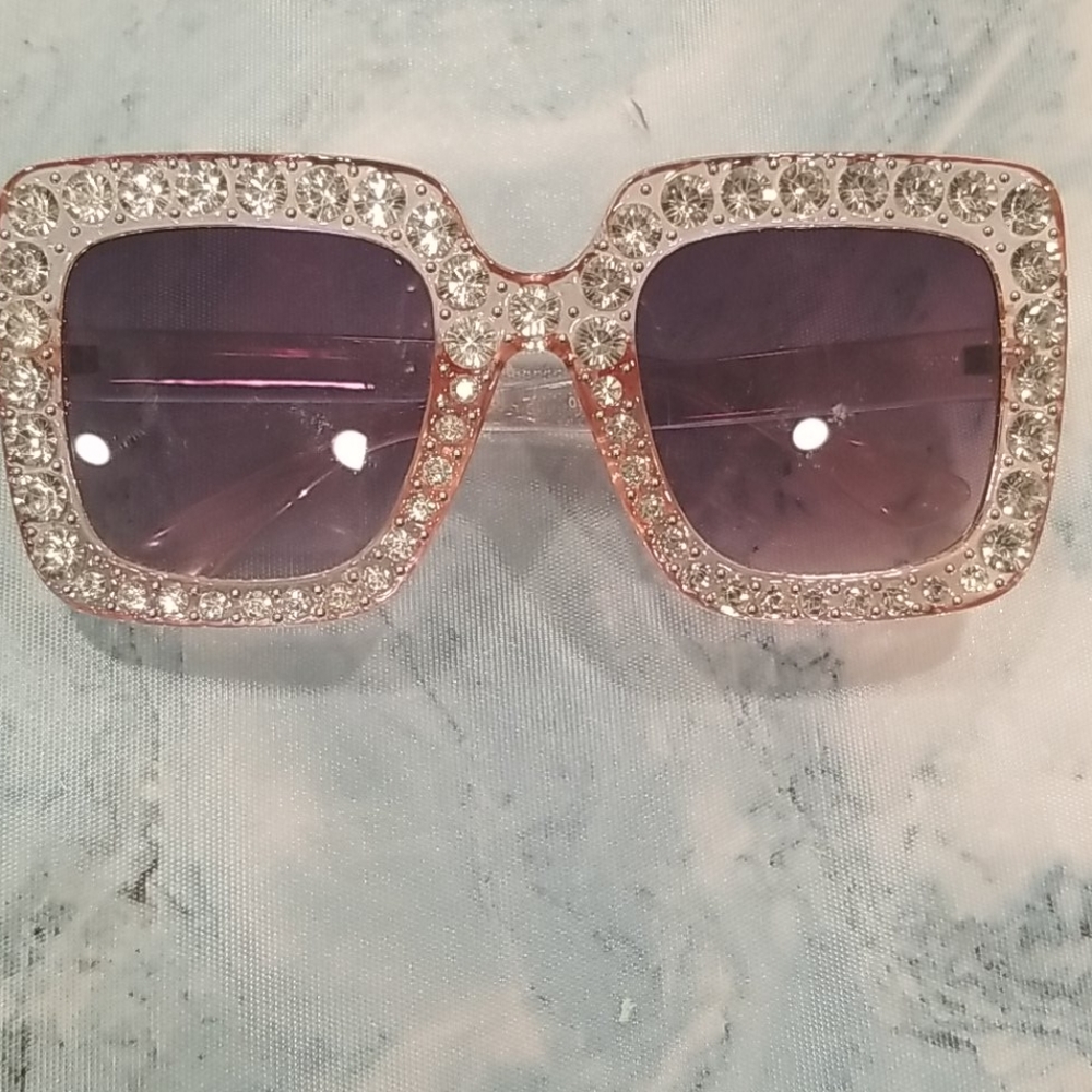 NWOT Rhinestone sunglasses - Costume